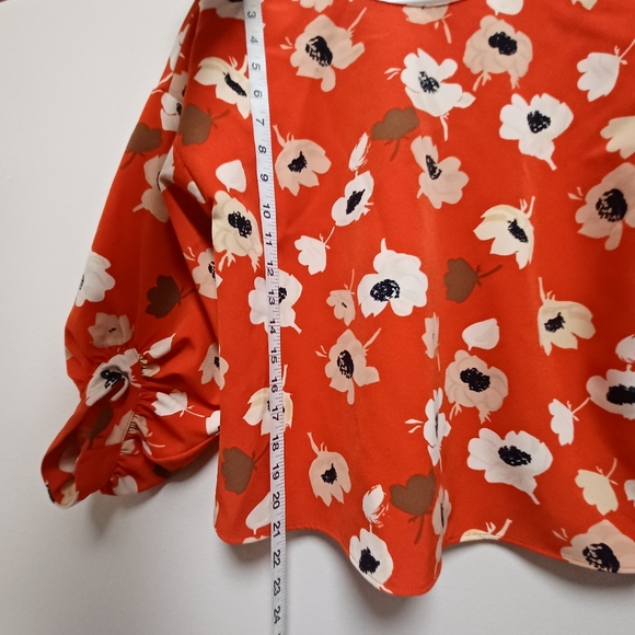 Zara Button Back Plunge Boat Neckline 3/4 Sleeve Floral Top | Red Orange; sz M - Picture 13 of 14